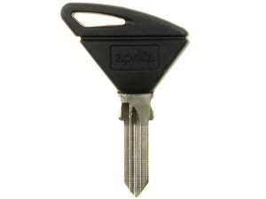 Aprilia Scarabeo Atlantic Shiver Mana Dorseduro chip key B044413, AP8104920